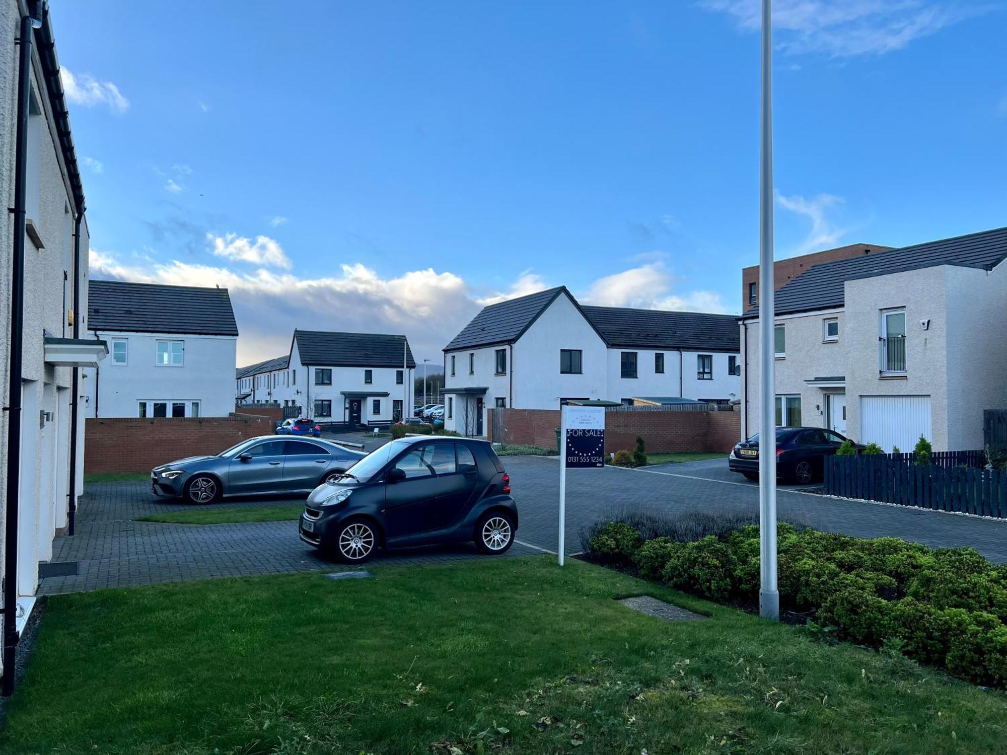 Beautiful 4-Bedroom House With Private Garden & Parking Edinburgh Exteriér fotografie